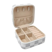 Load image into Gallery viewer, Checkered Print Square Jewelry Box