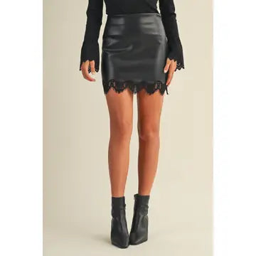 SCALLOP LACE LEATHER SKIRT | Black