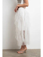 Load image into Gallery viewer, White Layered Tulle skirt
