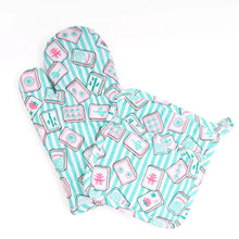 Load image into Gallery viewer, Mahjong Stripe Oven Mitt Set
