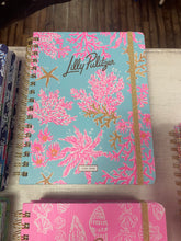 Load image into Gallery viewer, Large Lilly Pulitzer Agendas
