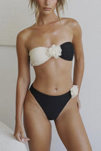 Load image into Gallery viewer, Flower Bikini
