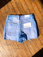 Load image into Gallery viewer, Bayeas Jean Shorts
