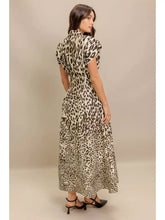 Load image into Gallery viewer, A Printed Woven Midi Dress
